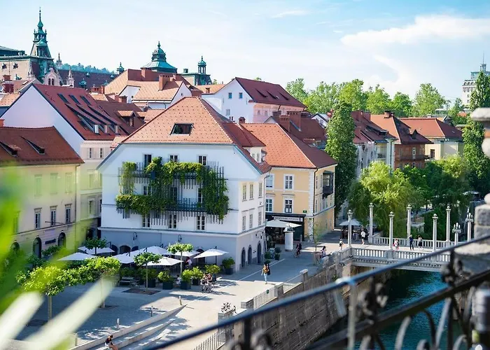 Gallus' Secret Romance * Laibach